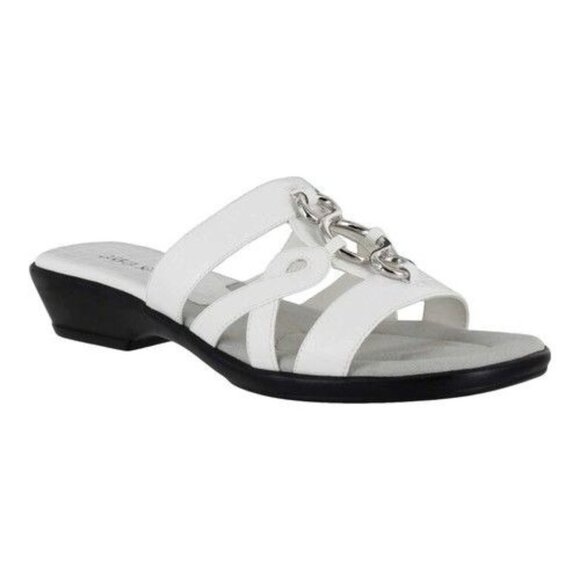 Easy Street Womens Stylishly Comfortable Torrid Sandals White Croc Size 10N NIB - Picture 1 of 2